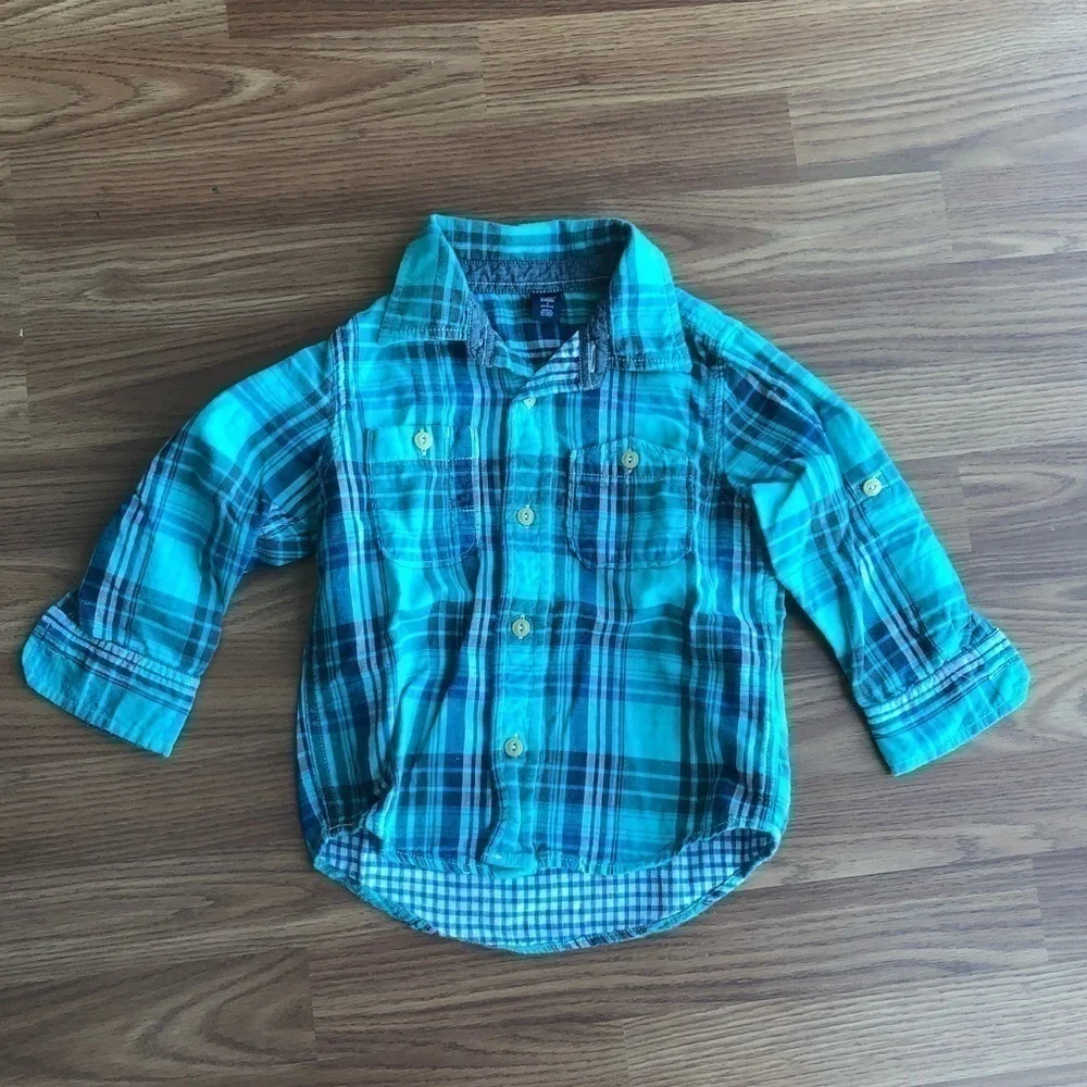 Baby gap button down with tab roll sleeves